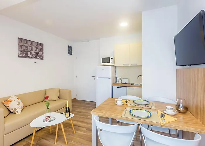 Awesome In With Wifi Apartment *