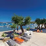 2 Bedroom Stunning In * Punat