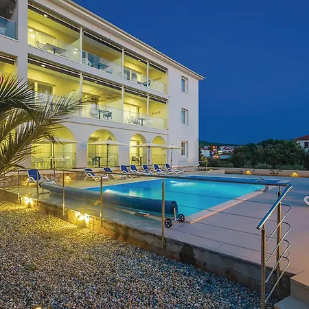 Apartmán 2 Bedroom Stunning In Punat